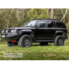 Новые боковые пороги и защиты крыльев ARB для Toyota Land Cruiser Prado 250