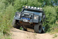 Передний силовой бампер KDT для Land Rover Defender 90/110